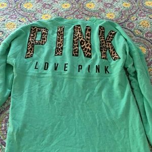 VS PINK XS Campus Crew
