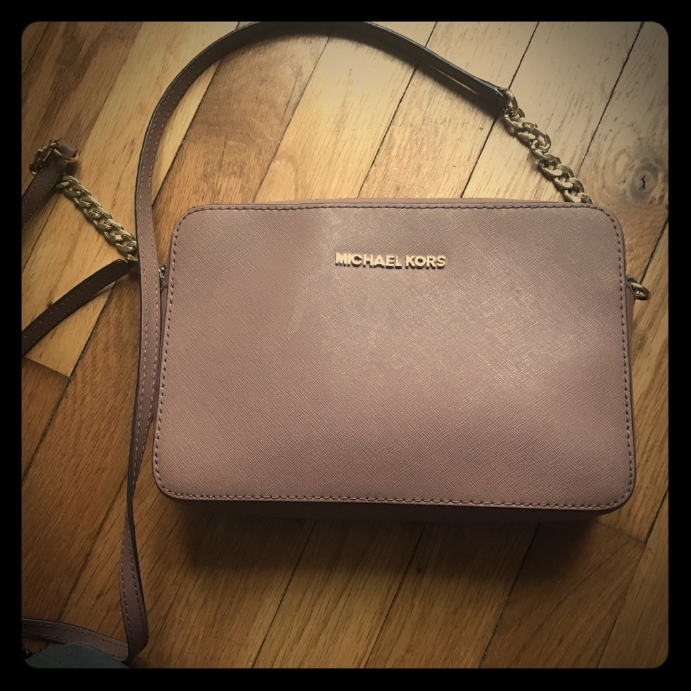 Michael kors dusty rose crossbody