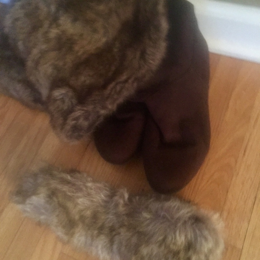 Faux fur boots