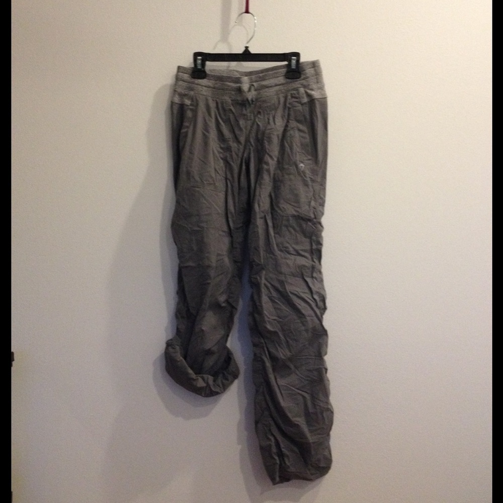 Ivavva training pants