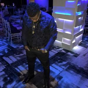 Meet your Posher, Cj