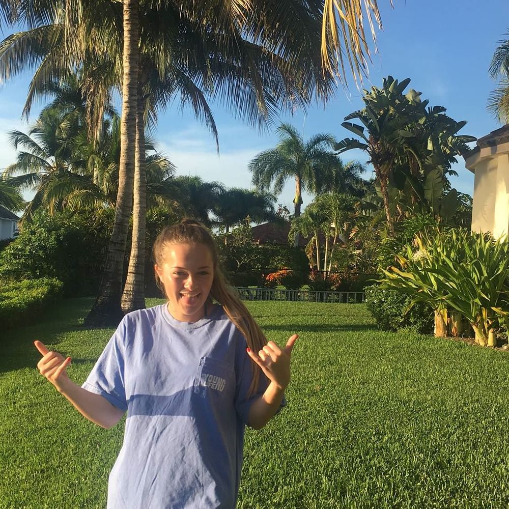 Meet your Posher, Laura