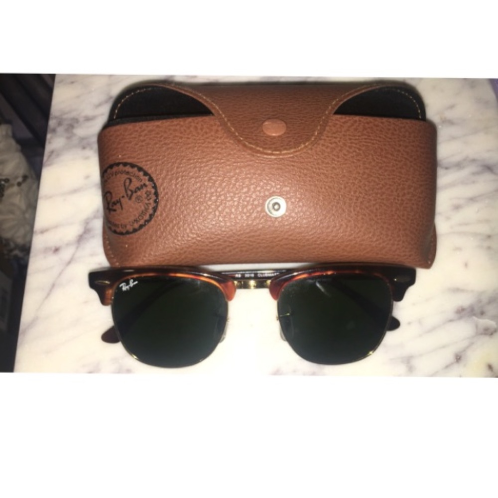 Club master ray ban tortoise black and brown
