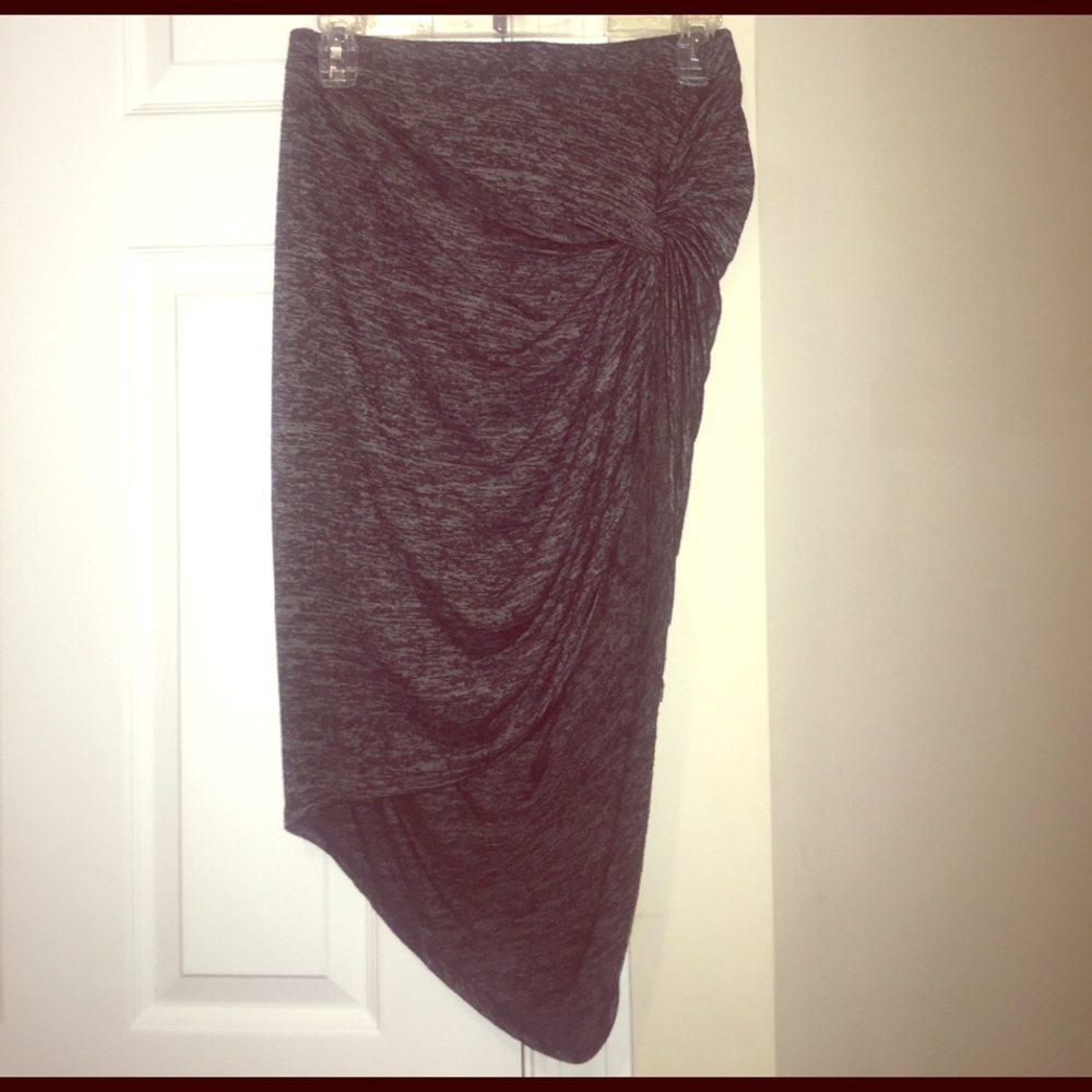 Asymmetrical skirt