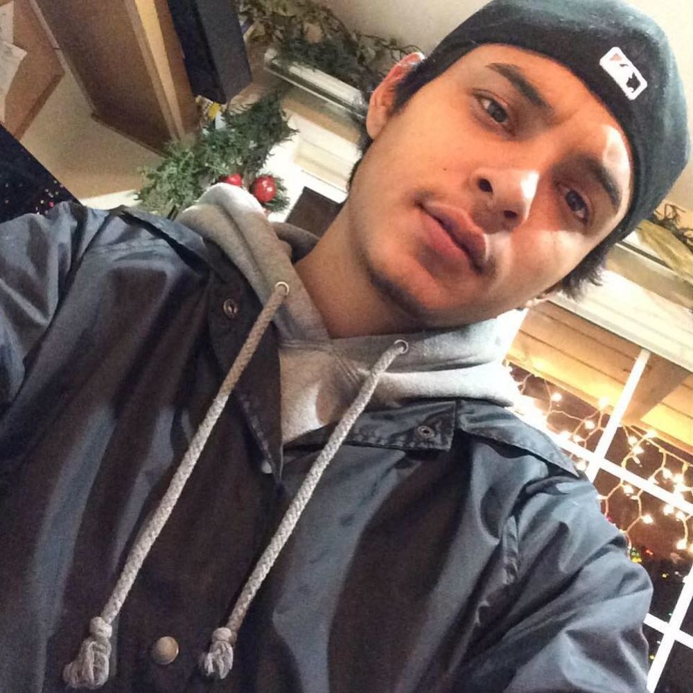 Meet your Posher, Alex