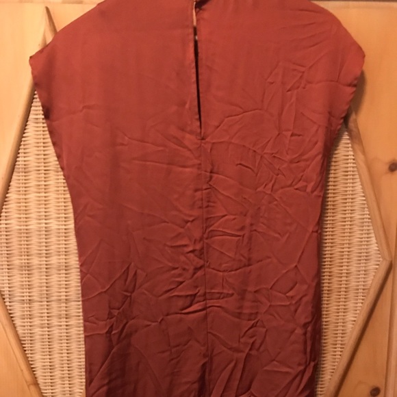 FOREVER 21 SATIN RUST COLOR DRESS - Picture 4 of 4