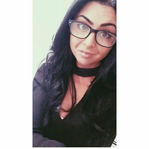 Meet your Posher, Emily