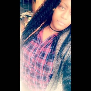 Meet your Posher, Brianna