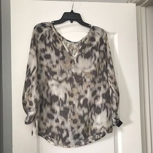 Beautiful Halogen blouse size small