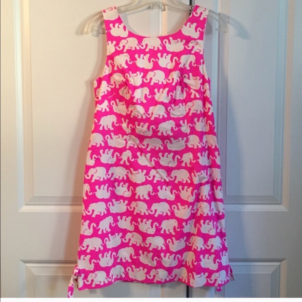 Lilly Pulitzer tusk in sun shift dress