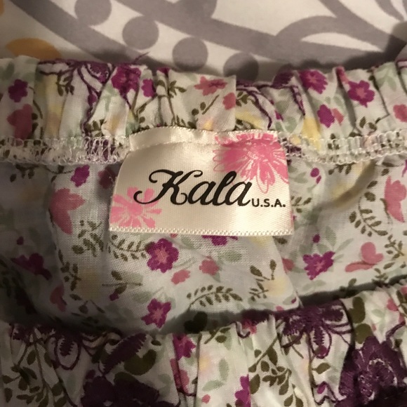 Floral dress - Picture 2 of 2