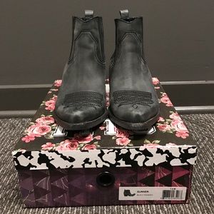 Jeffrey Campbell 7.5 Gunnar Bootie
