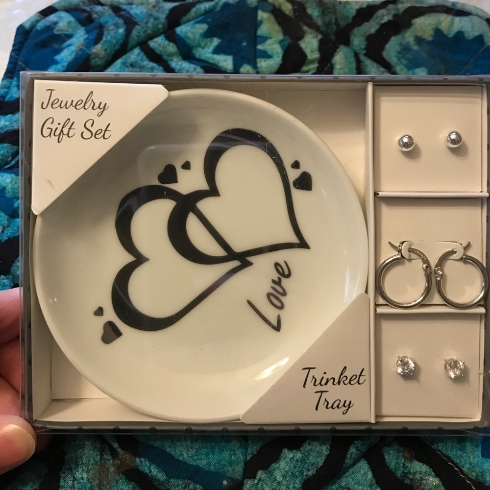 💝3-pair silver earring gift set with trinket tray