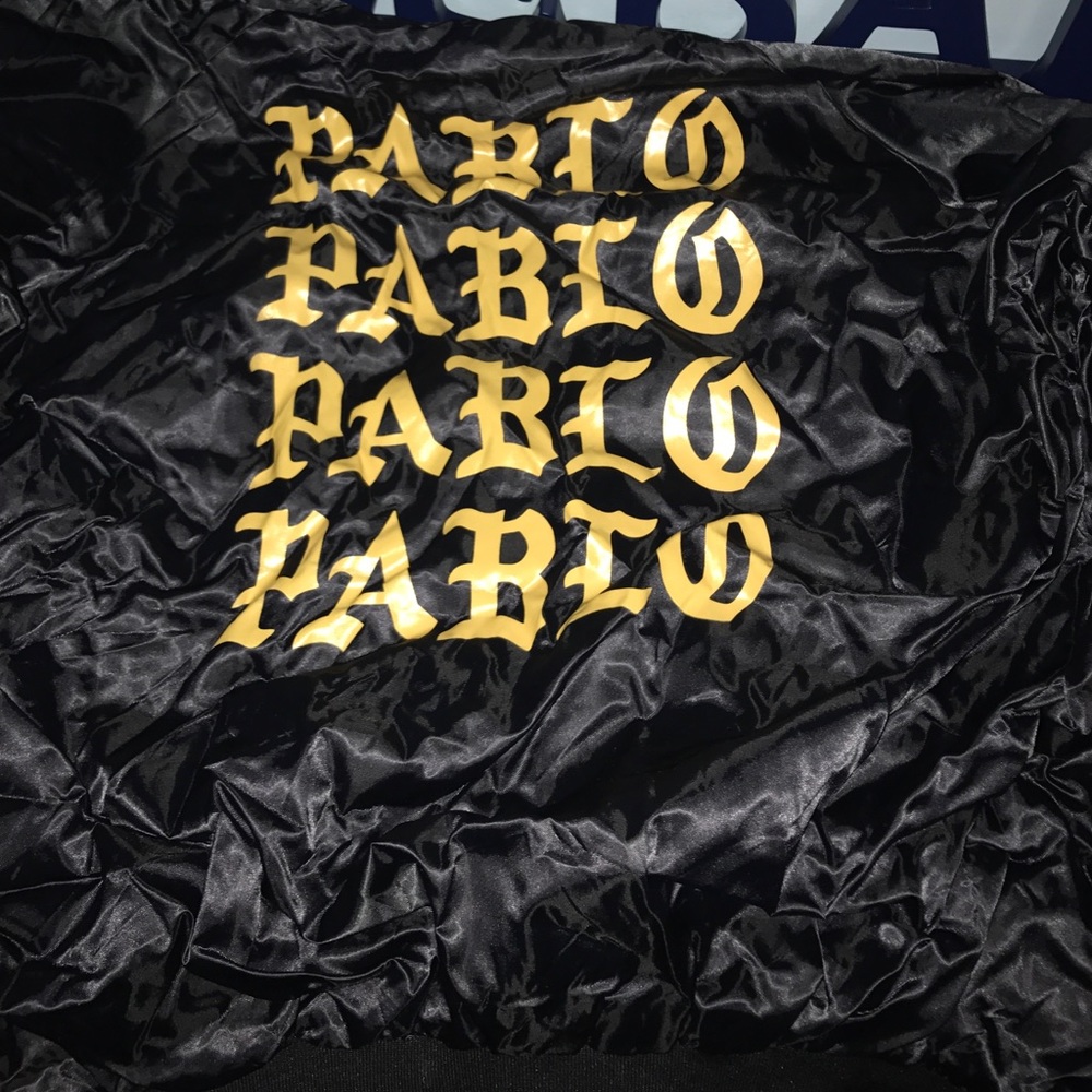 100% AUTHENTIC BLACK SATIN PABLO BOMBER LAGRE