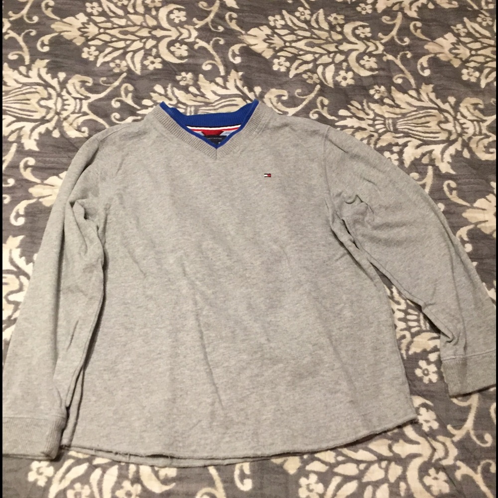 Boys Tommy Hilfiger gray v neck sweater