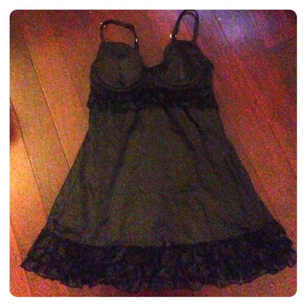 Sexy little things 34B
