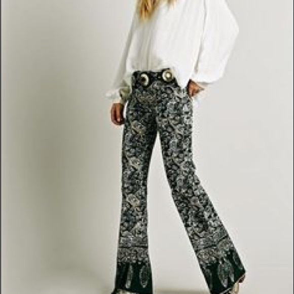 ⛔️SOLD💥 FP Tallow Pop Embroidered Flare - Picture 4 of 7