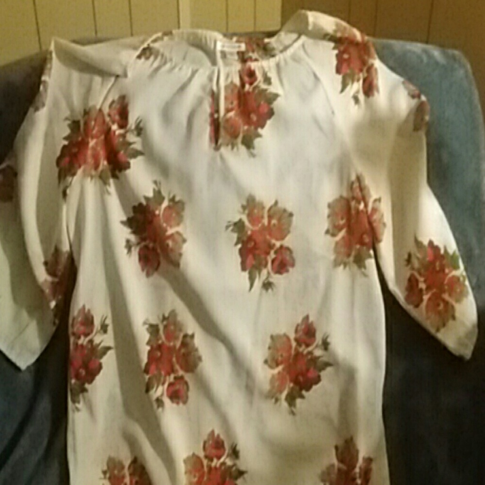 3/4 sleeve top