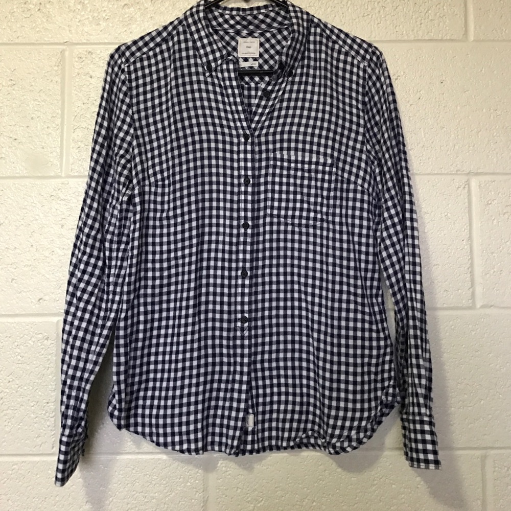 Blue and white plaid button up