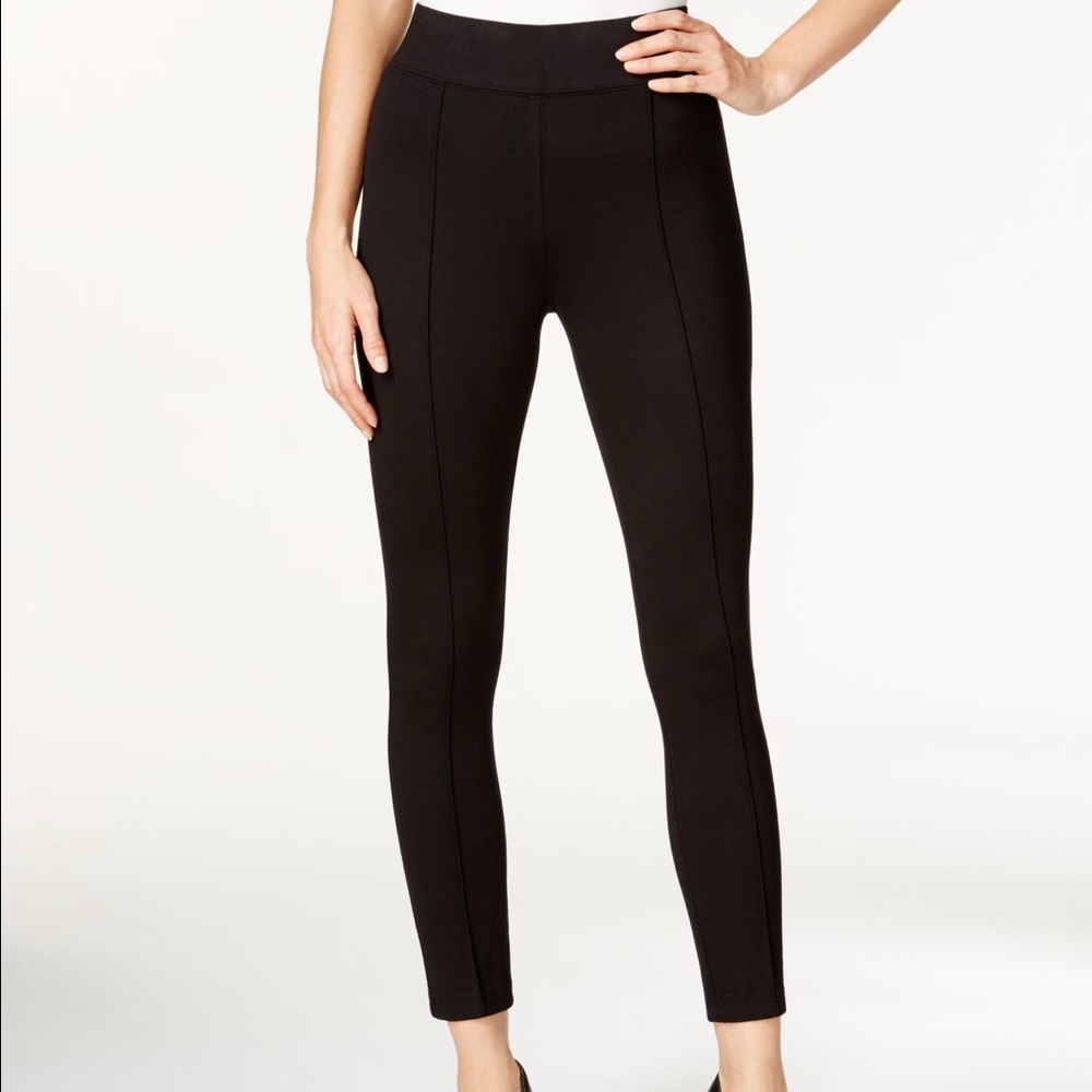 Nine West ponte pant with zip ankle