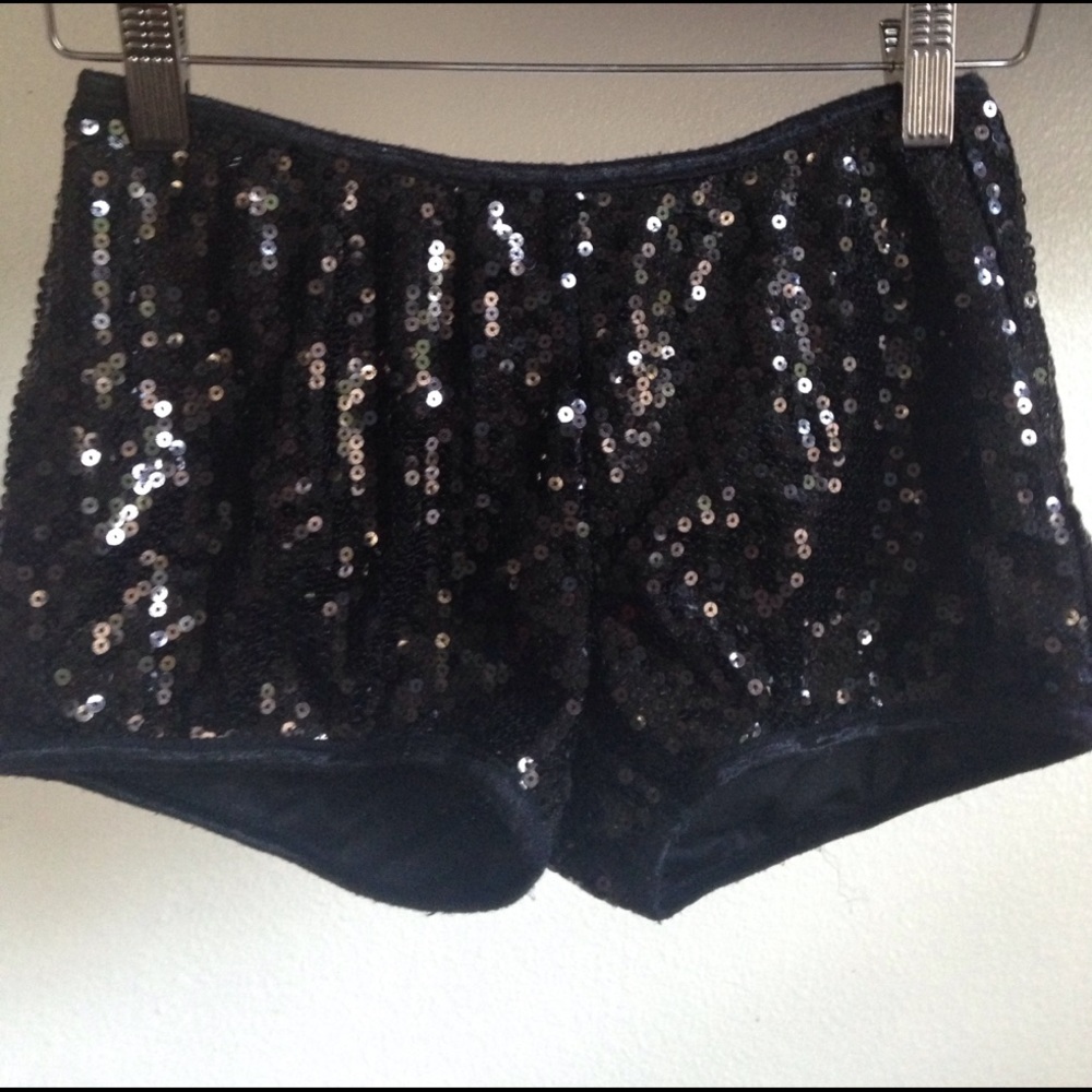 |Sequins| Black Shorts