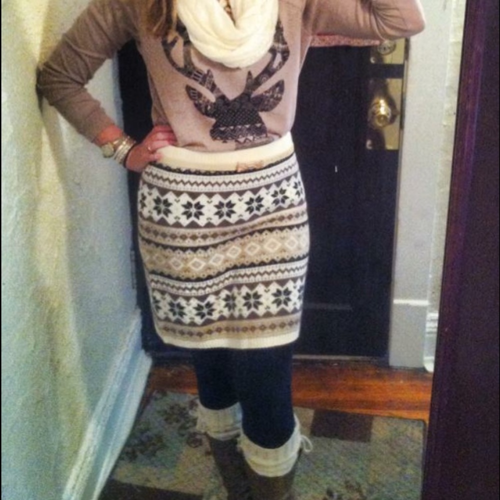 Nordic print sweater skirt