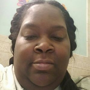 Meet your Posher, Yvonne