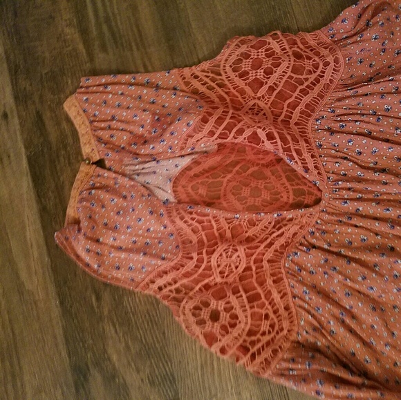 Dress - Picture 4 of 4