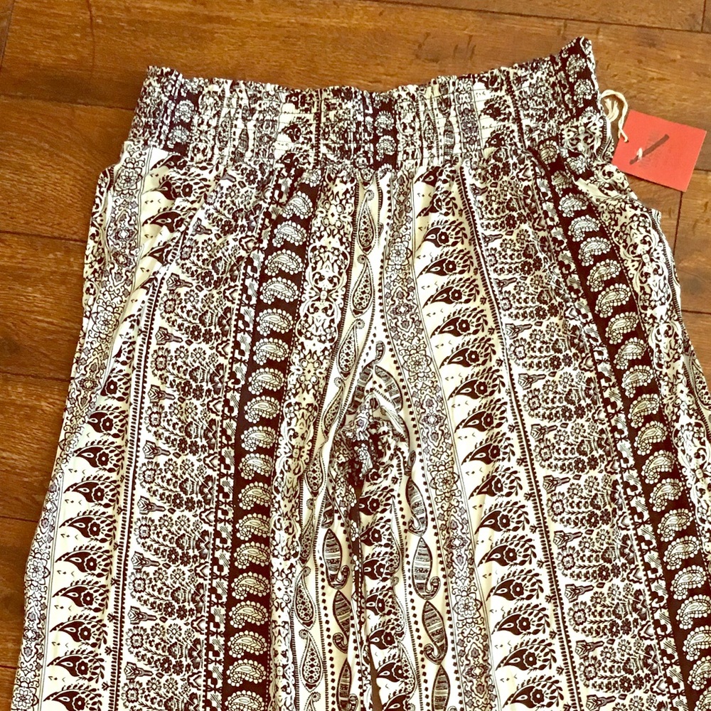 NWT Mossimo Womens Plus size pants