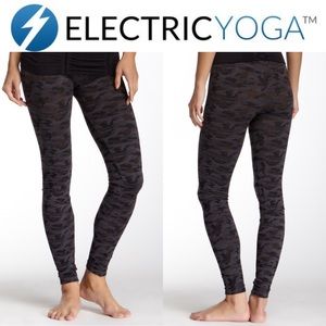 ELECTRIC YOGA Camo Army Print Legging XS/S