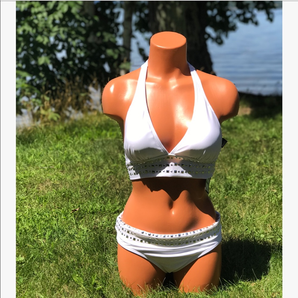 Bikini bottom and top