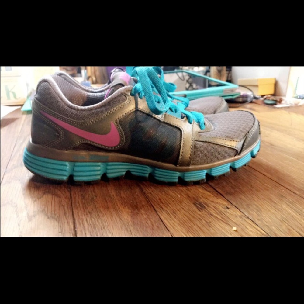 Nike Teal & Purple Shoes