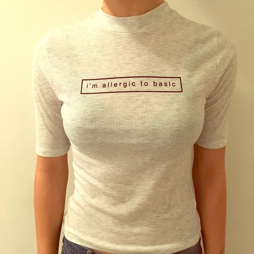 SALE NWOT Graphic Tee