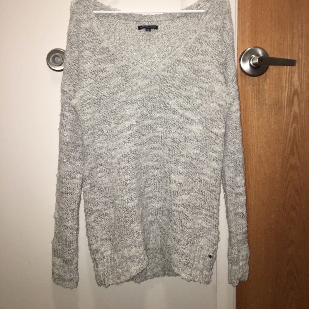 American Eagle sweater