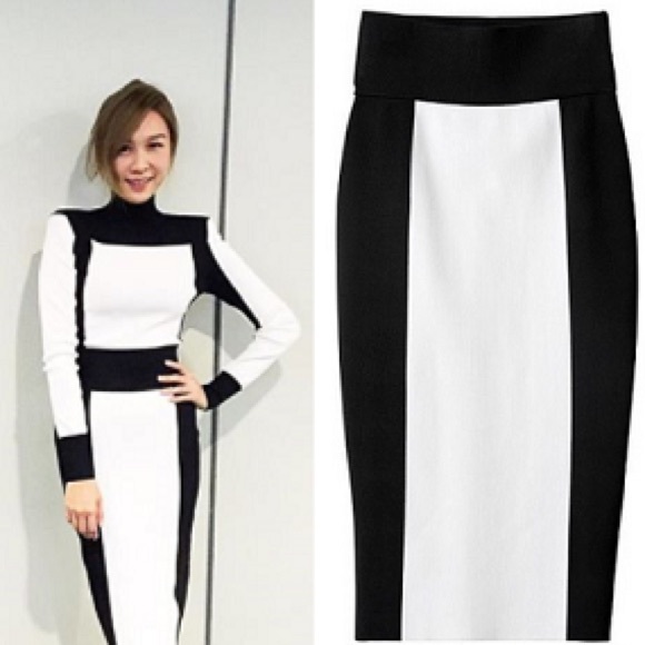 スカート BALMAIN AF1LB0 05KB02 GFE Skirts White BALMAIN White Stretch Mini Skirt with Decorative Buttons