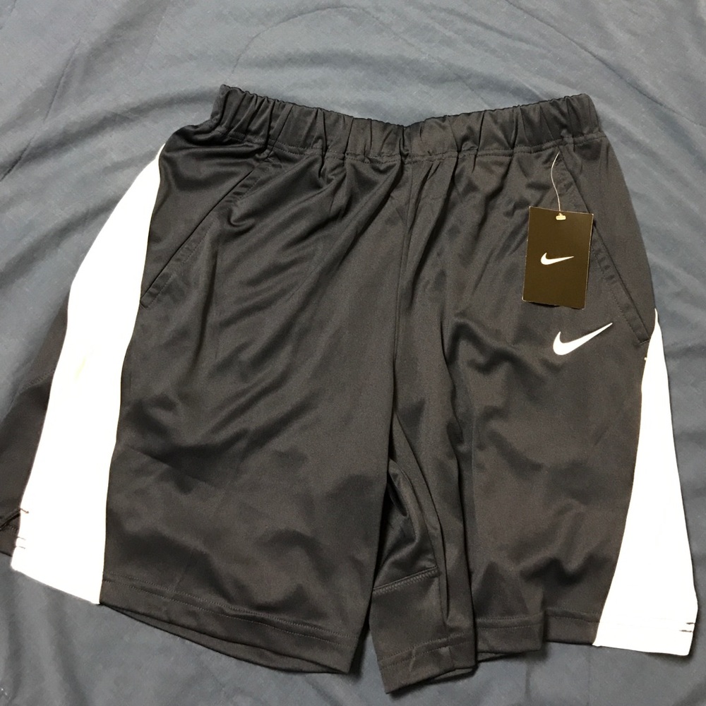 Nike women's basketball shorts
