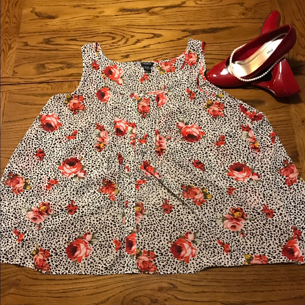 Torrid tulip style shirt