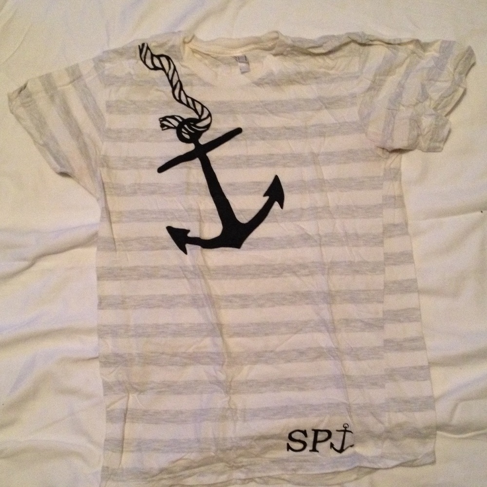 Limited edition spanchor tee.  ⚓️❤️