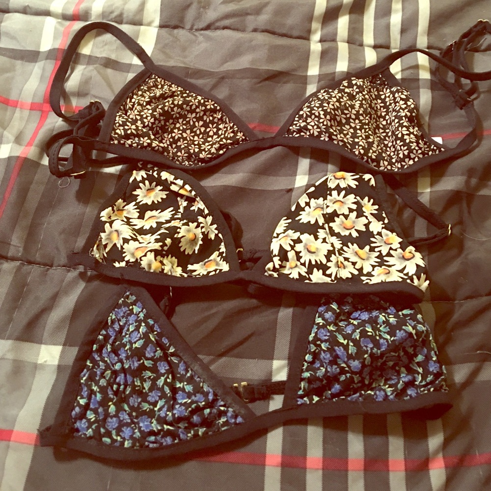 3 bralettes