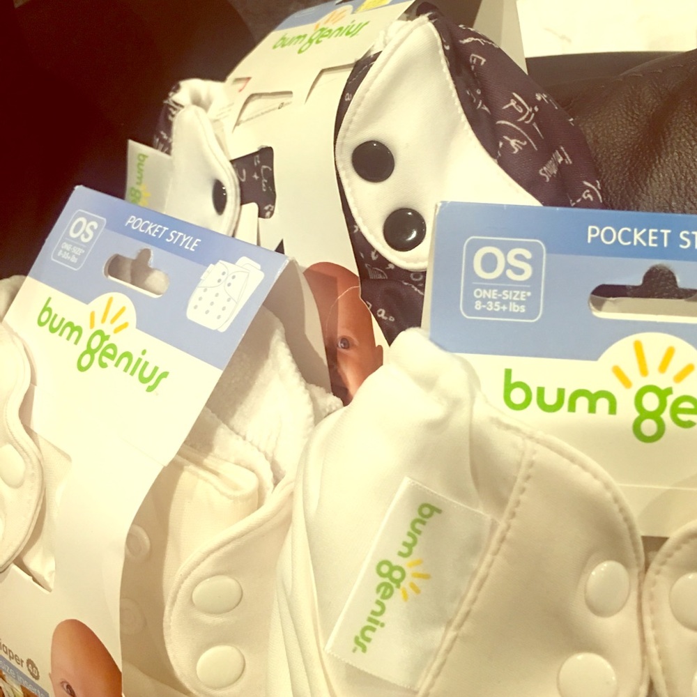 Bum genius cloth diapers - Picture 1 of 2