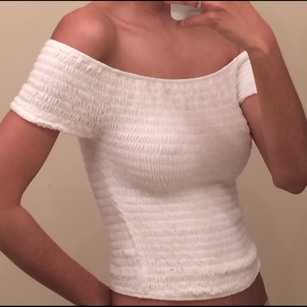 🚫SOLD🚫 Brandy Melville White Top