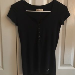 A black shirt
