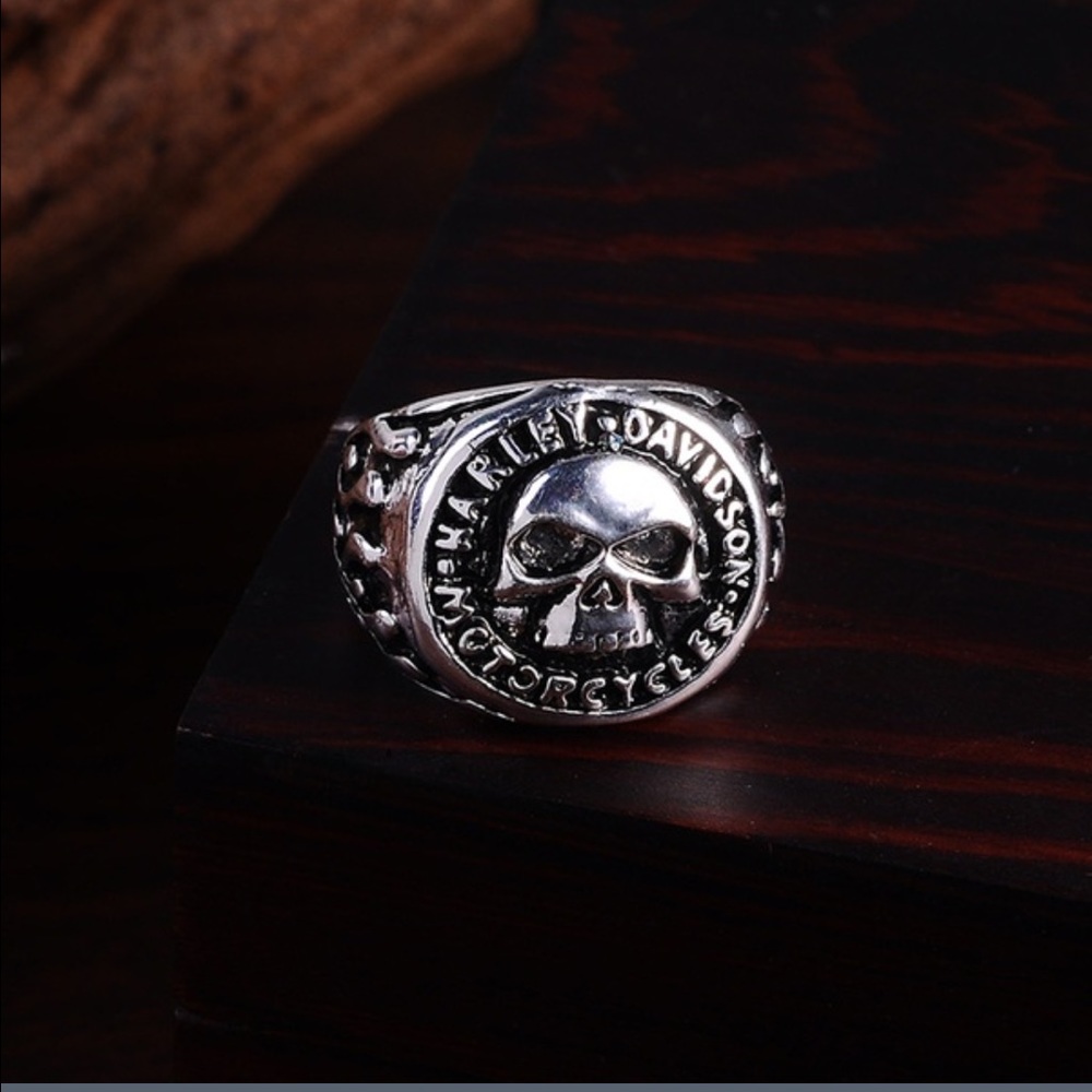 Harley Davidson Men skull high quality Biker ring.