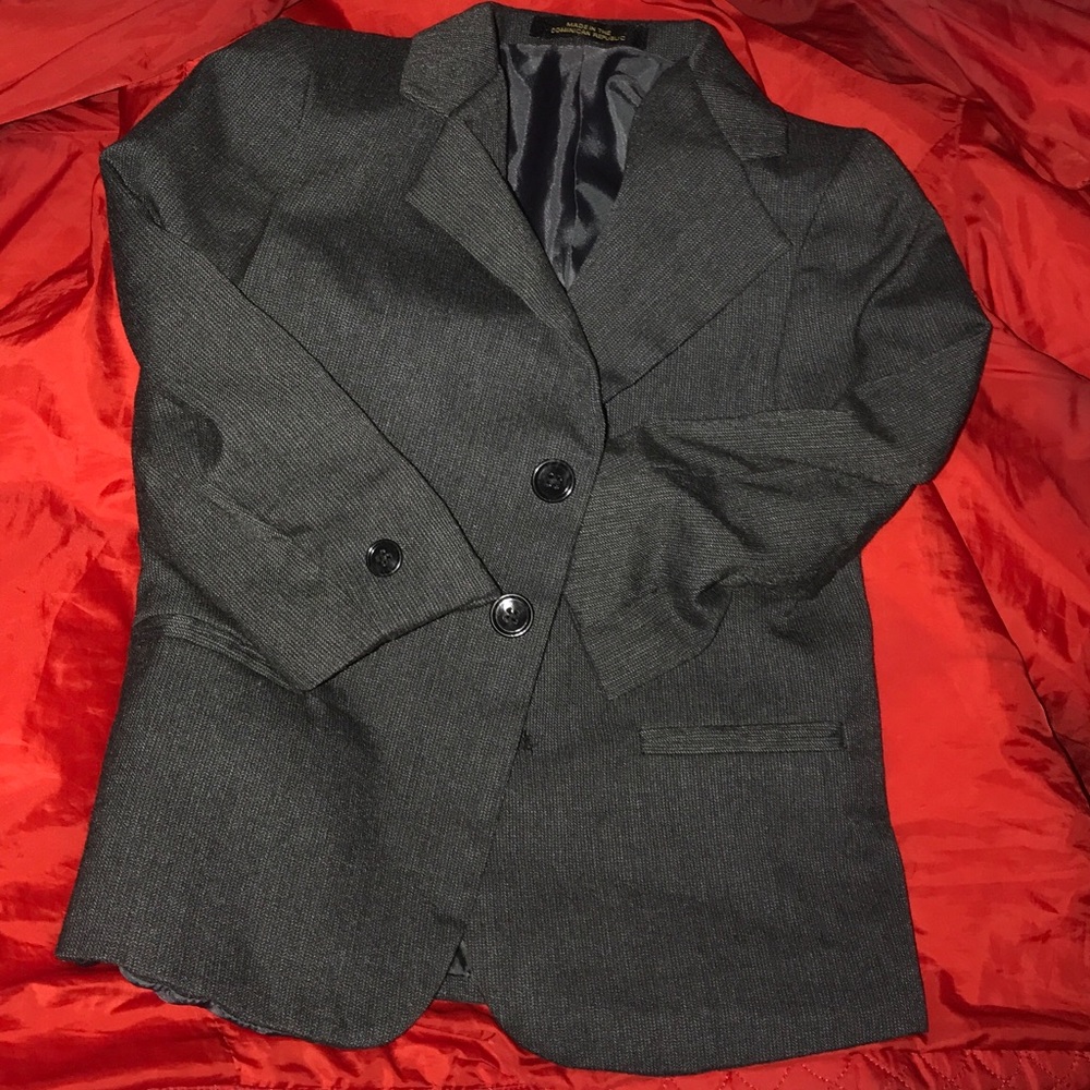 🏃🏻SALE! 🏃🏻 Stylish boys dress jacket (Size 4)