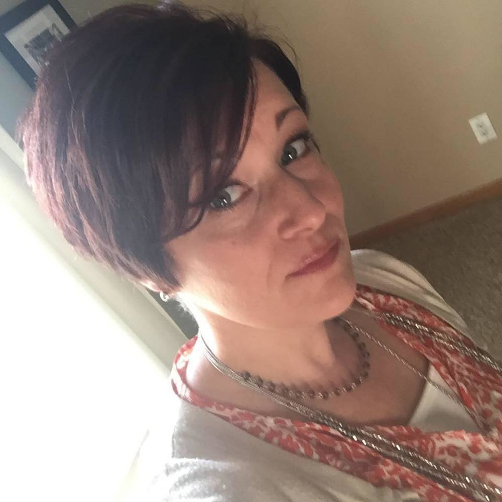 Meet your Posher, Lori