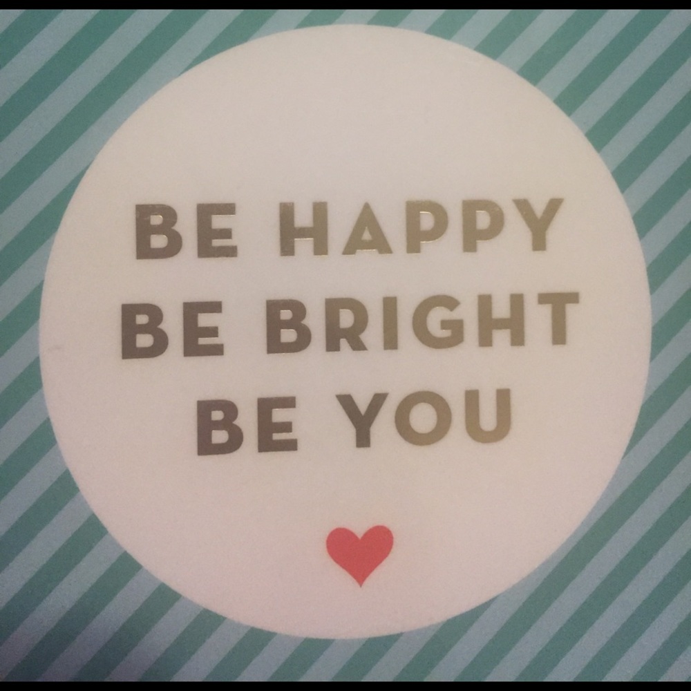 Meet your Posher, Shakeyia