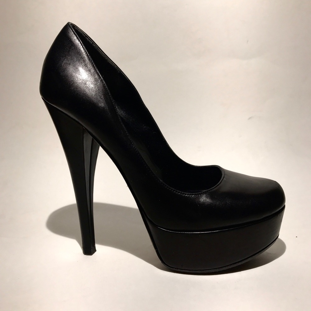 Alejandro Ingelmo Black Pumps Size 36.5 Heel 5"