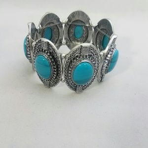 Stretch braclet NWOT