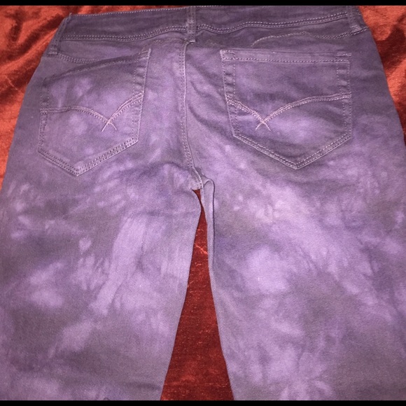 Bullhead skinniest purple jeans - Picture 4 of 4