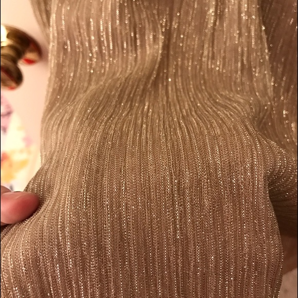 I wore once and didn't have another occasion - Picture 4 of 4